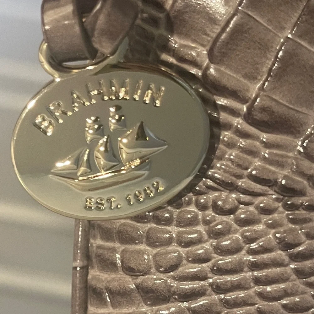 Brahmin Gray Crocodile Embossed Crossbody Bag - Picture 6 of 7